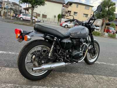 Kawasaki W800 2022