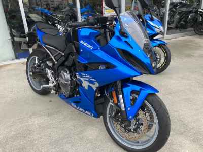 Suzuki GSX-8R 2024