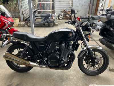 Honda CB1100 2012