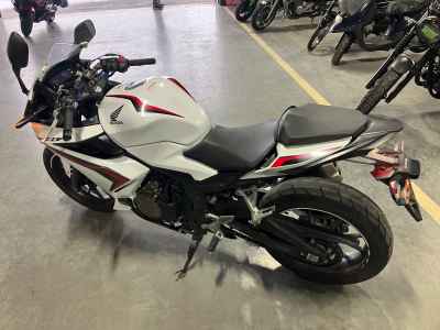 Honda CBR400R 2020