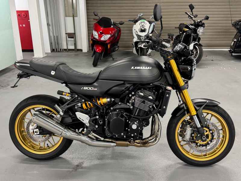 Kawasaki Z900RS SE 2024