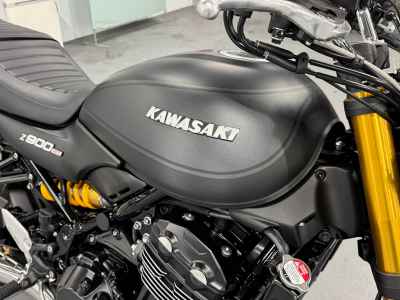 Kawasaki Z900RS SE 2024
