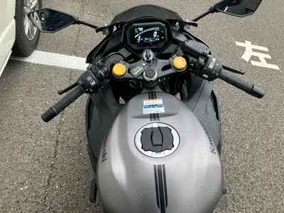 Kawasaki Ninja ZX-4R SE 2025