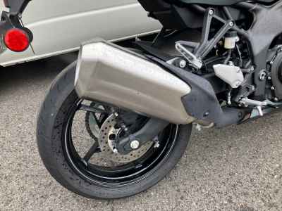 Kawasaki Ninja ZX-4R SE 2025