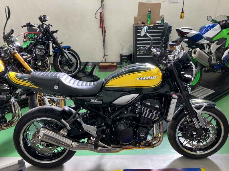 Kawasaki Z900RS 2024