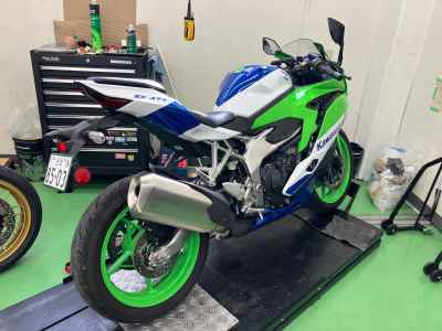 Kawasaki Ninja ZX-4RR 2024
