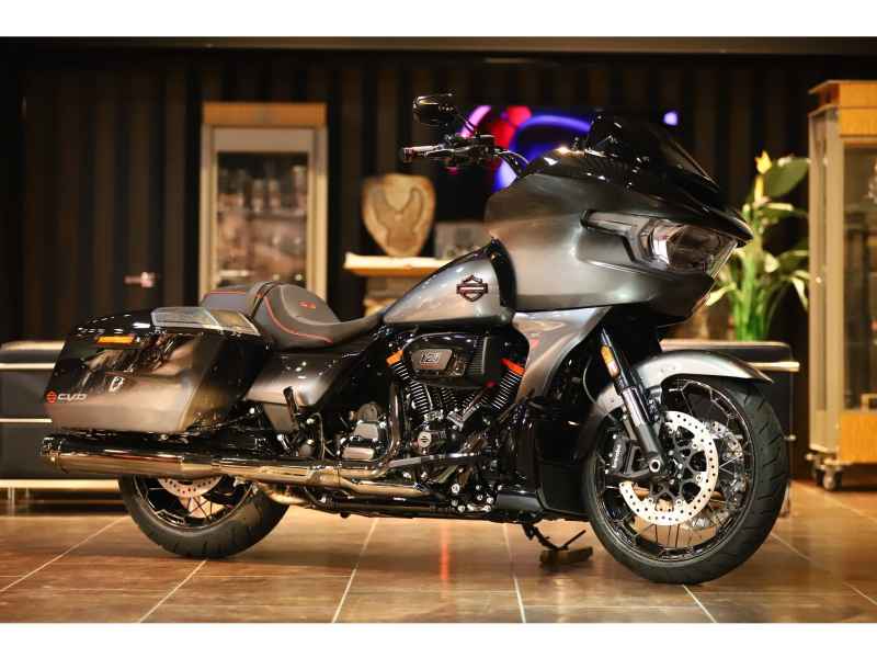 Harley-Davidson Road Glide FLTRXSE1923 CVO 2025