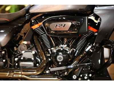 Harley-Davidson Road Glide FLTRXSE1923 CVO 2025