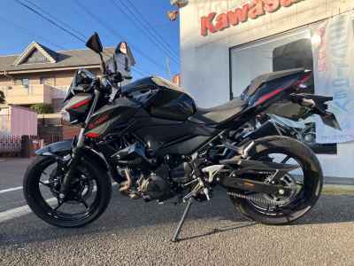 Kawasaki Z400 2025