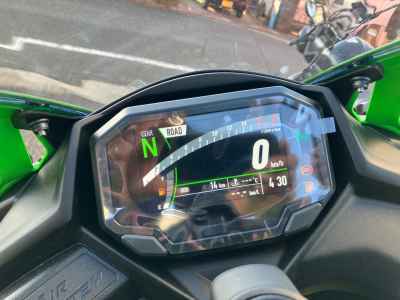 Kawasaki Ninja ZX-4RR 2025
