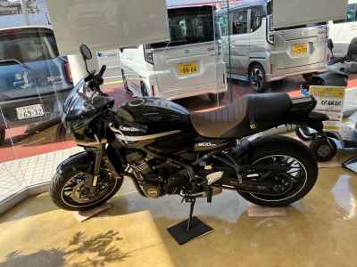 Kawasaki Z900RS Cafe 2021