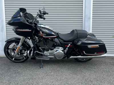 Harley-Davidson Road Glide FLTRX1920 2025