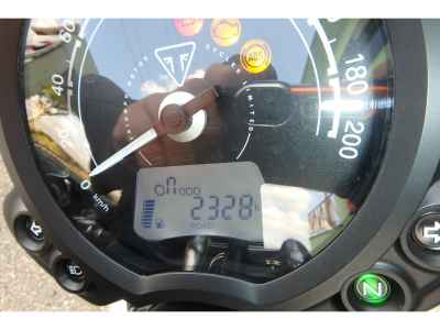 Triumph Bonneville T100 2023