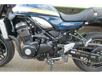 Kawasaki Z900RS 2024