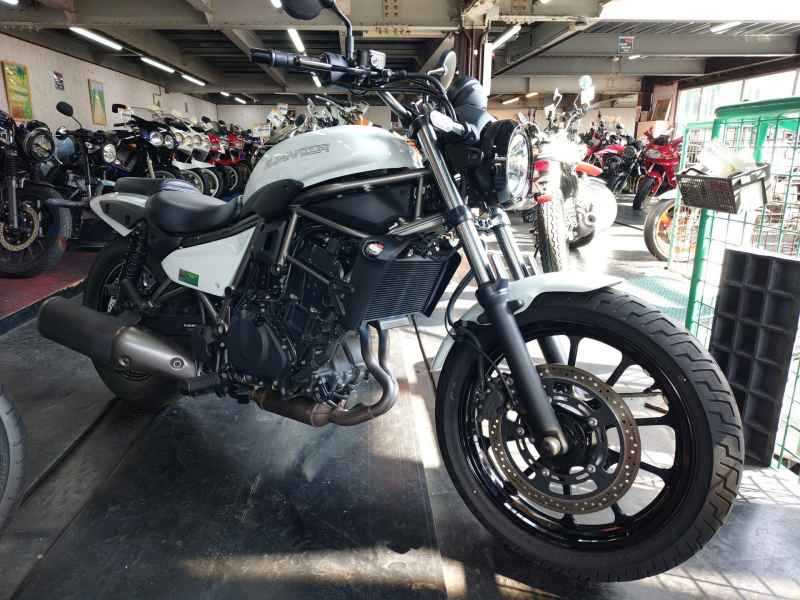 Kawasaki Eliminator 400 2023