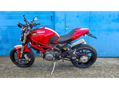 Ducati Monster 1100 2012
