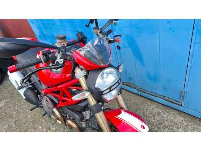 Ducati Monster 1100 2012