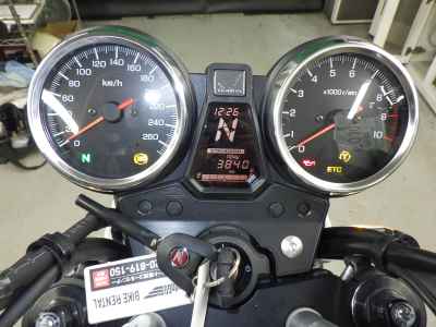 Honda CB1300SF 2024