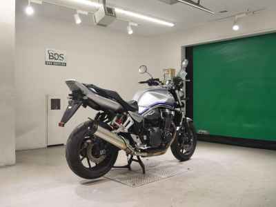 Honda CB1300SF 2024