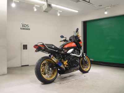 Kawasaki Z900RS 2022