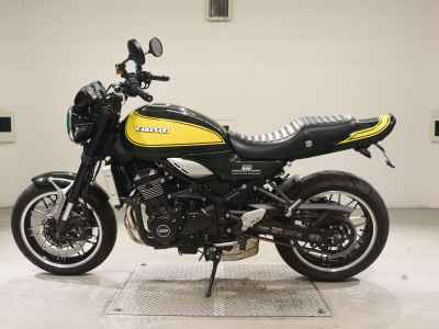 Kawasaki Z900RS 2024