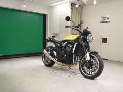 Kawasaki Z900RS 2024