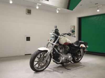 Harley-Davidson Sportster XL883L 2011