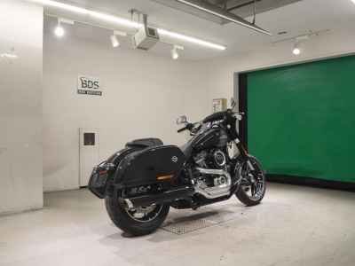 Harley-Davidson Sport Glide FLSB1750 2025