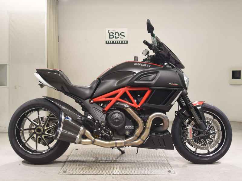 Ducati Diavel Carbon 2018