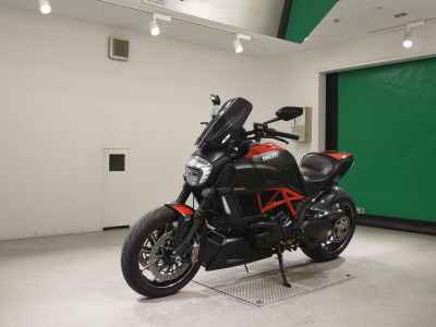 Ducati Diavel Carbon 2018