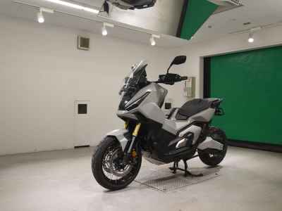 Honda X-Adv 750 2025