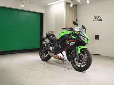 Kawasaki Ninja 650 2022