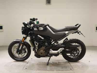 Husqvarna Svartpilen 401 2021