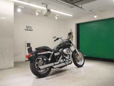 Harley-Davidson Super Glide FXDC1580 2011