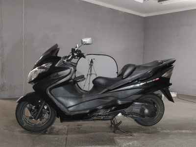 Suzuki Skywave 250M