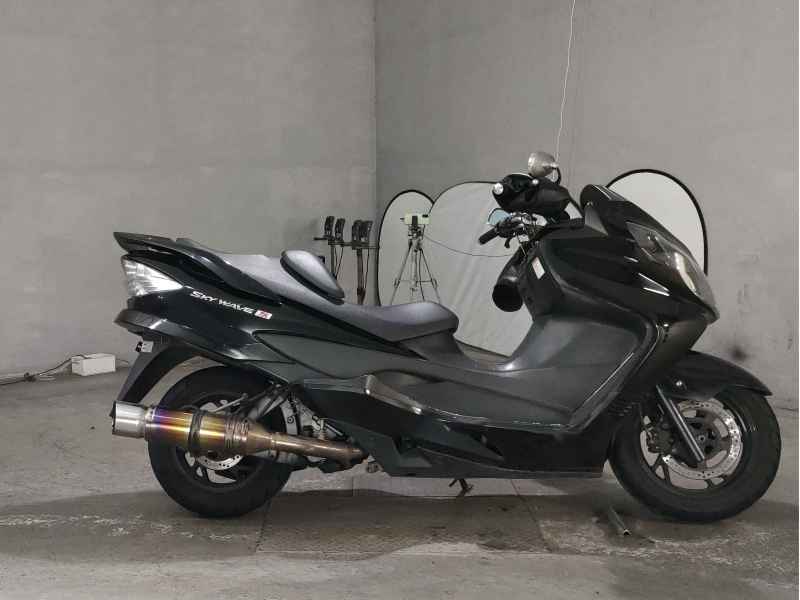 Suzuki Skywave 250S