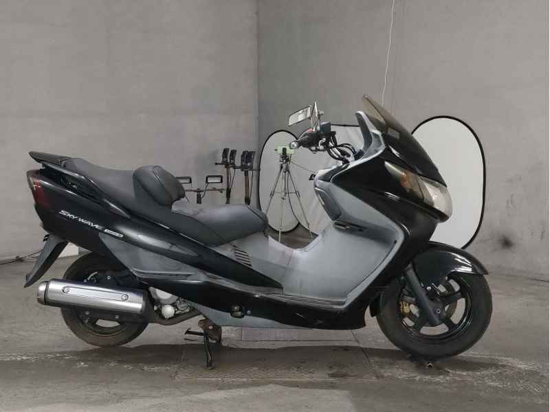 Suzuki Skywave 250S