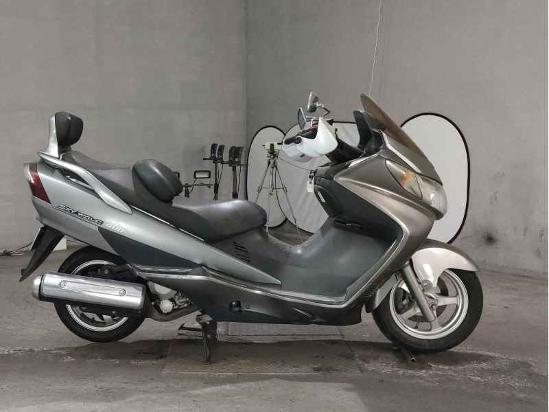 Suzuki Skywave 400 2006