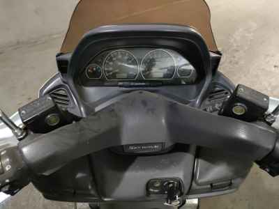 Suzuki Skywave 400 2006