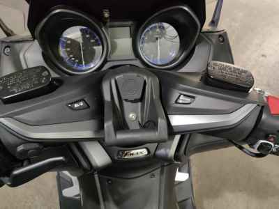 Yamaha TMAX 560 2021