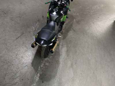 Kawasaki Ninja ZX-14R 2010