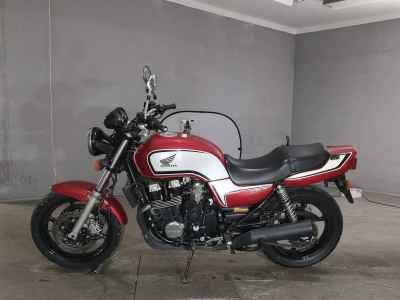 Honda CB750 Training