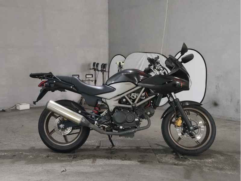 Honda VTR250F