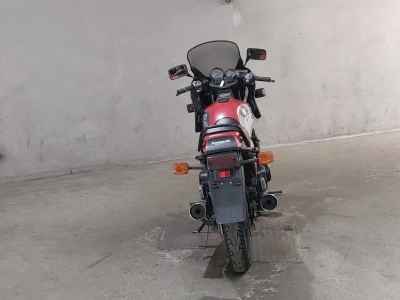 Kawasaki GPZ400 2025