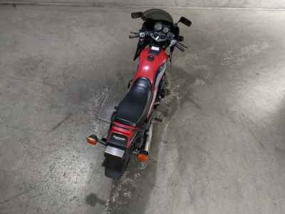 Kawasaki GPZ400 2025