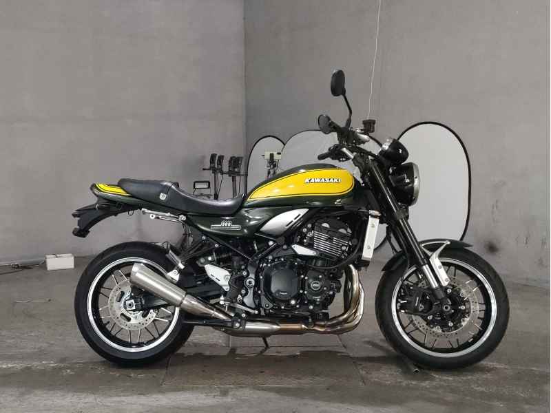 Kawasaki Z900RS 2023