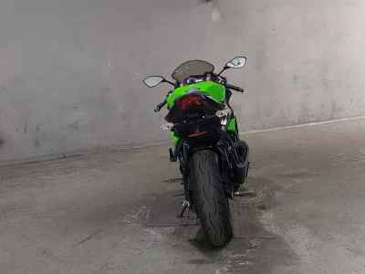 Kawasaki Ninja ZX-6R 2015