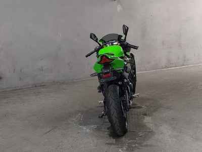 Kawasaki Ninja ZX-25R KRT Edition 2021
