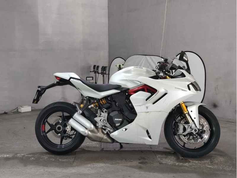 Ducati Supersport 950 S 2022
