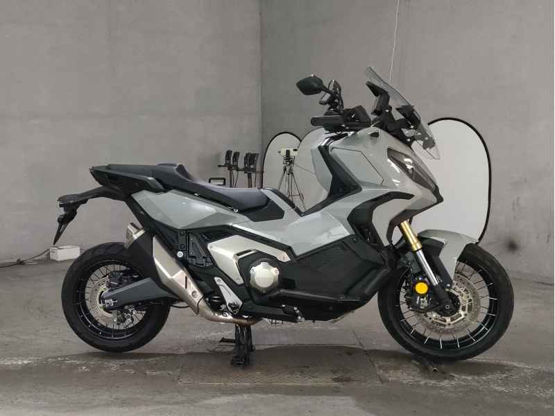 Honda X-Adv 750 2021